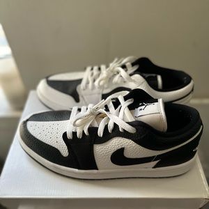 Air Jordan 1 Low SE Homage